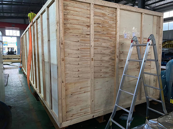 玄武大型木包装箱出口的要求